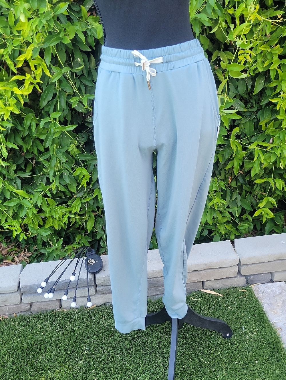 FEAT Light Blue Standard Jogger Elastic Waist Pockets M